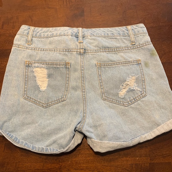 Mossimo Jean Shorts - Picture 4 of 4